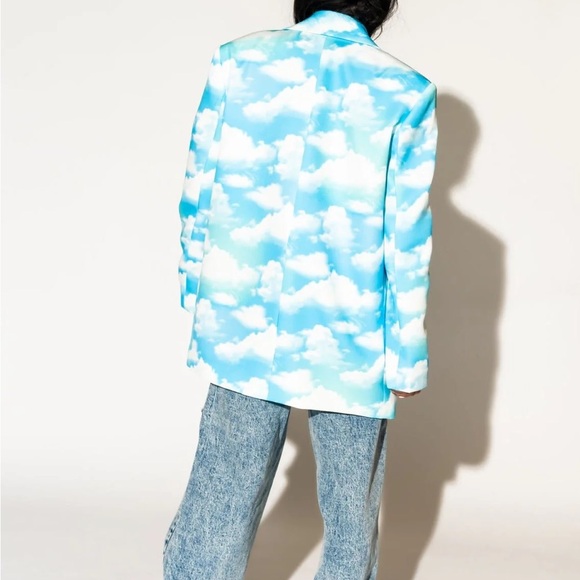 NWT Dressed in La Make Me Wanna Lala Boyfriend Blazer in Cloud Nine - Picture 4 of 9